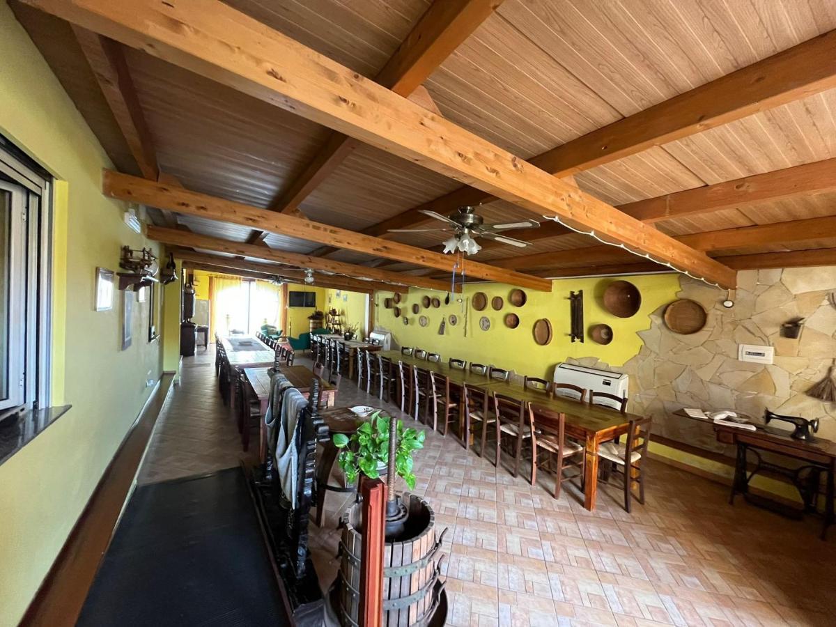 Agriturismo La Cantina Baratili San Pietro Экстерьер фото